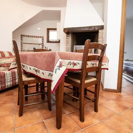Borgo Del Nibbio Apartment